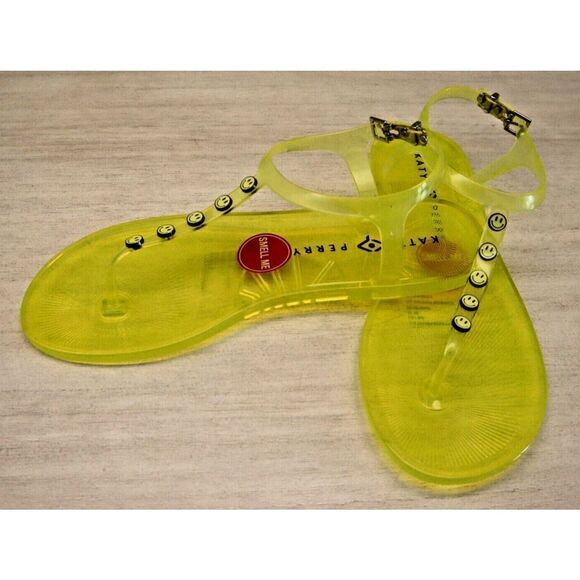 Katy Perry 34KP1518 Women Sz 9 Smiley Face/Lemon Drop Geli Stud PVC Sandals $60 - Picture 2 of 5